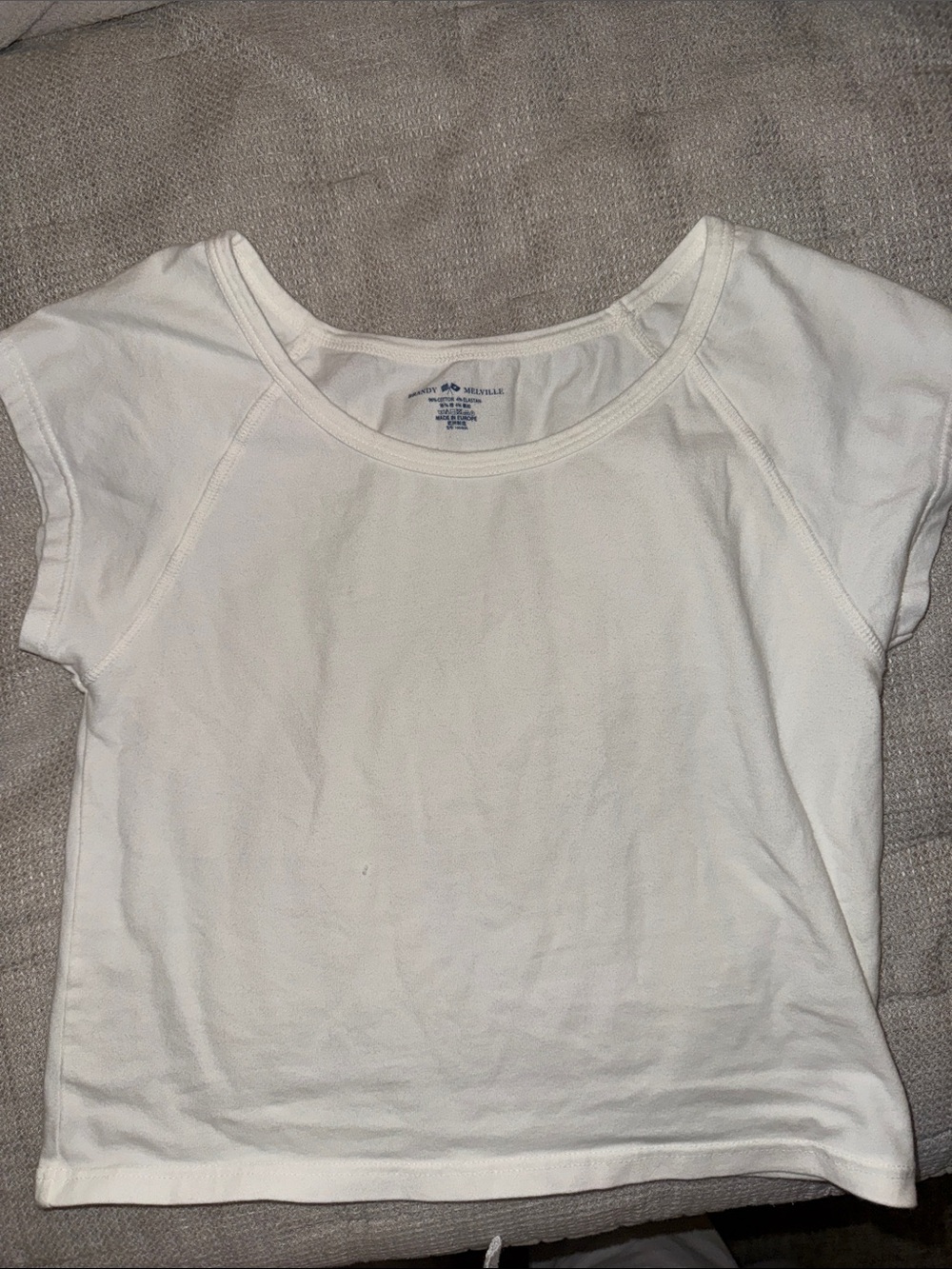 Brandy Melville baby tee